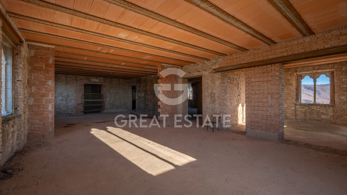 Image No.32-Country House for sale