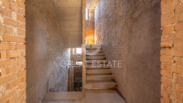 Image No.33-Country House for sale