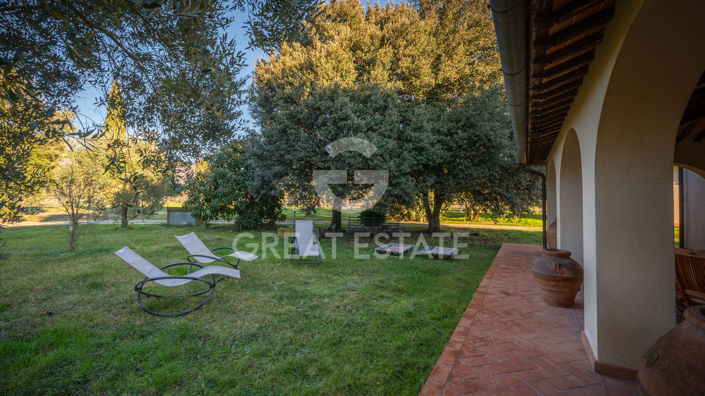 Image No.12-3 Bed Country House for sale