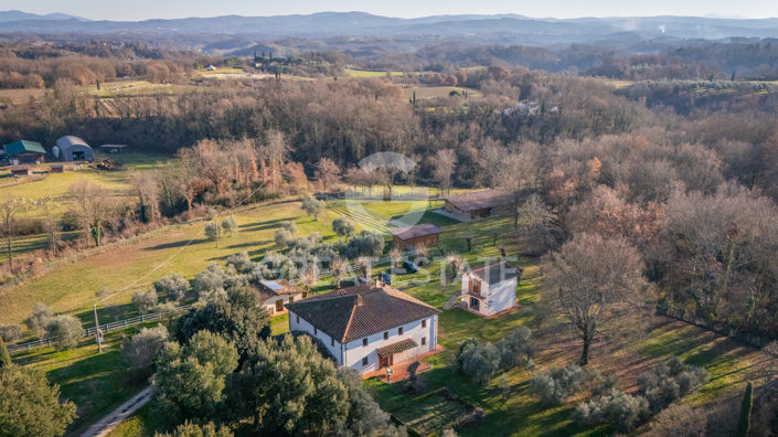 Image No.19-3 Bed Country House for sale