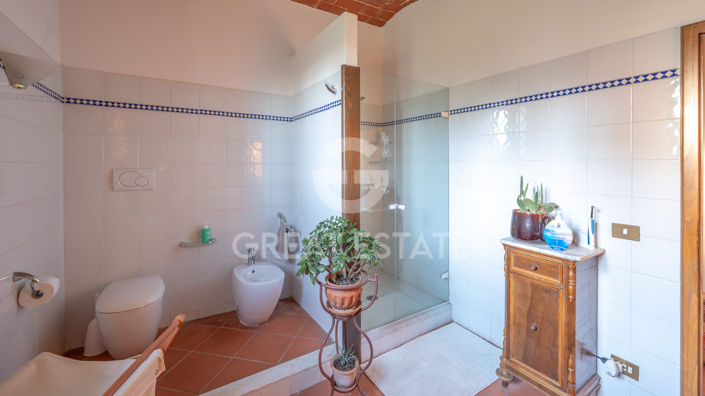 Image No.29-3 Bed Country House for sale