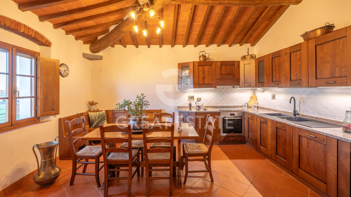 Image No.37-3 Bed Country House for sale