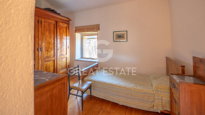 Image No.25-5 Bed Country House for sale