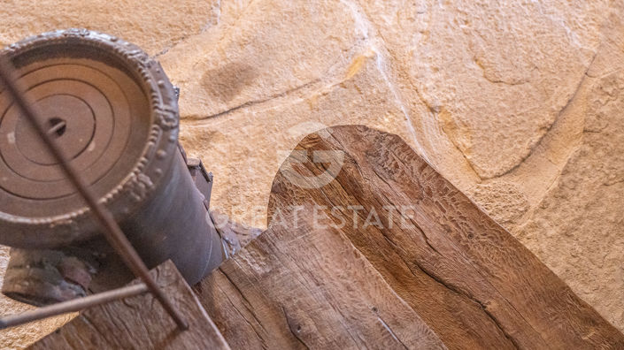 Image No.44-5 Bed Country House for sale