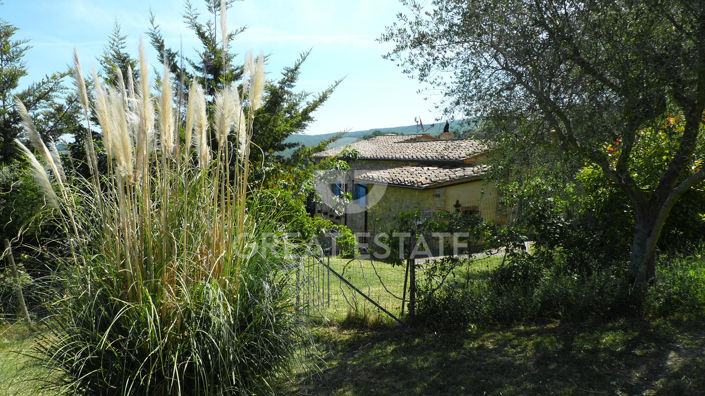 Image No.15-Maison de campagne de 6 chambres à vendre à Radicondoli