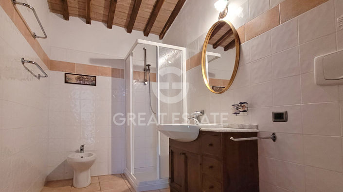 Image No.32-Maison de campagne de 6 chambres à vendre à Radicondoli