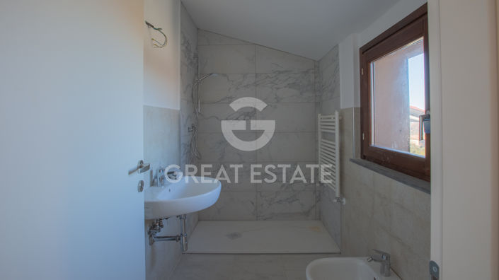 Image No.19-3 Bed Villa for sale