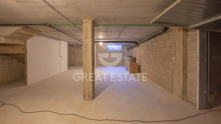 Image No.27-3 Bed Villa for sale