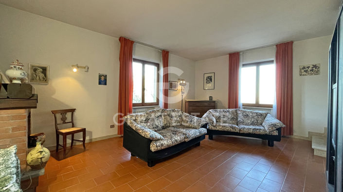 Image No.27-Maison de campagne de 4 chambres à vendre à Montepulciano