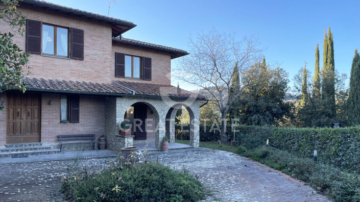 Image No.4-Maison de campagne de 4 chambres à vendre à Montepulciano