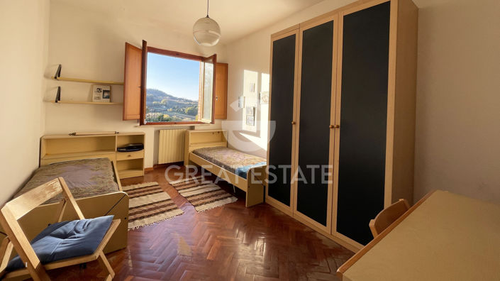 Image No.36-Maison de campagne de 4 chambres à vendre à Montepulciano