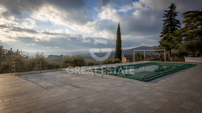 Image No.20-Villa de 7 chambres à vendre à Corciano