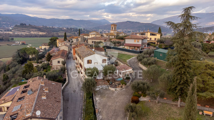 Image No.4-Villa de 7 chambres à vendre à Corciano