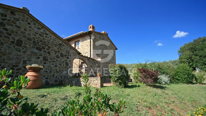 Image No.8-Maison de campagne de 4 chambres à vendre à Volterra