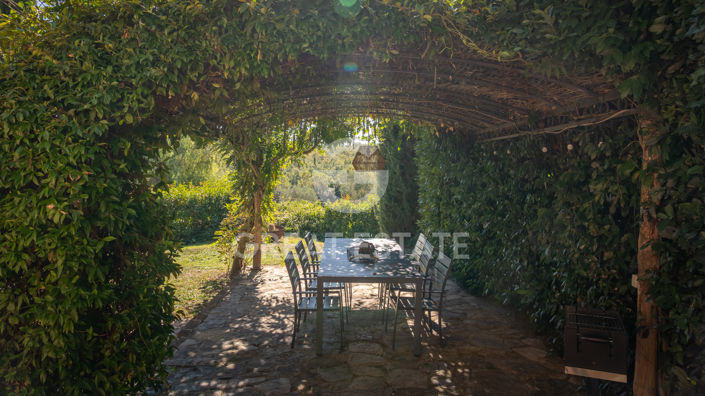 Image No.11-Maison de campagne de 4 chambres à vendre à Castiglione del Lago