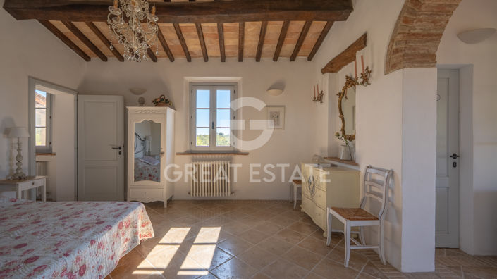 Image No.33-Maison de campagne de 4 chambres à vendre à Castiglione del Lago