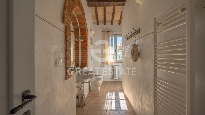 Image No.36-Maison de campagne de 4 chambres à vendre à Castiglione del Lago