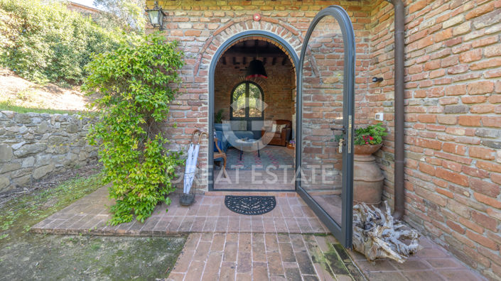 Image No.44-Maison de campagne de 4 chambres à vendre à Castiglione del Lago