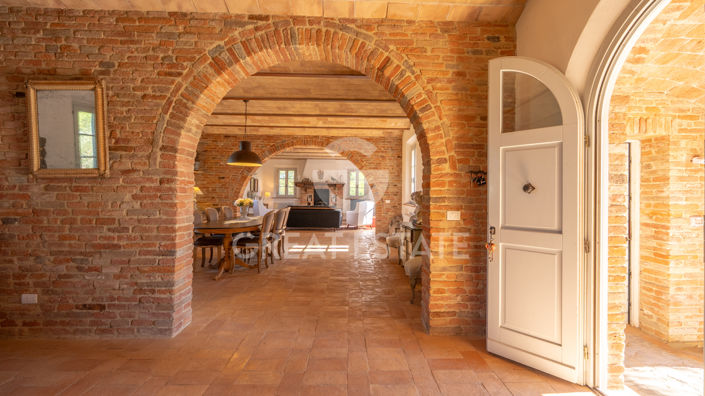 Image No.6-Maison de campagne de 4 chambres à vendre à Castiglione del Lago