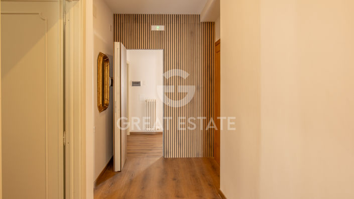 Image No.11-4 Bed Property for sale