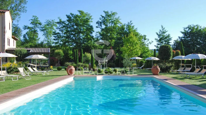 Image No.34-18 Bed Country House for sale