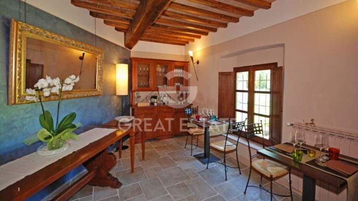 Image No.6-18 Bed Country House for sale