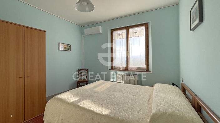 Image No.35-10 Bed Country House for sale