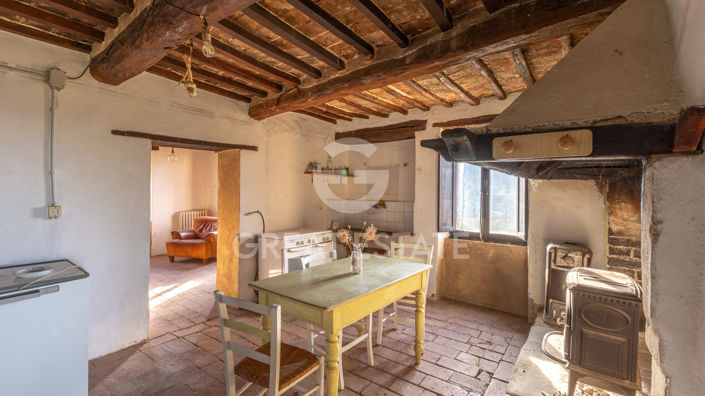 Image No.2-Maison de campagne de 3 chambres à vendre à Panicale