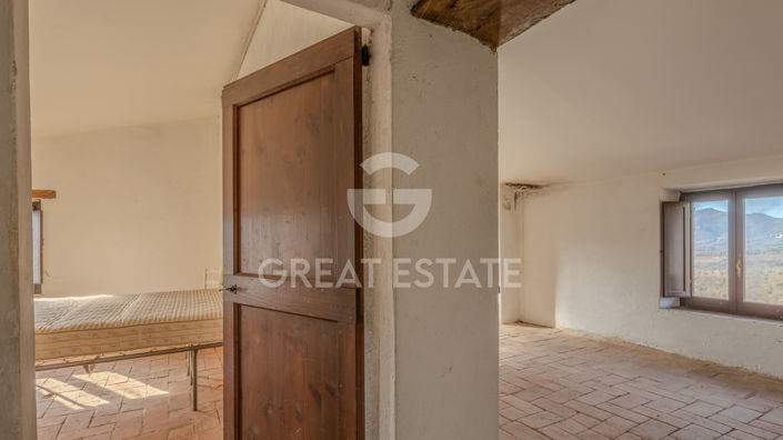 Image No.21-Maison de campagne de 3 chambres à vendre à Panicale