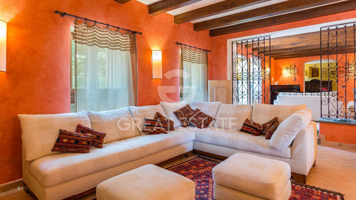 Image No.24-5 Bed Country House for sale