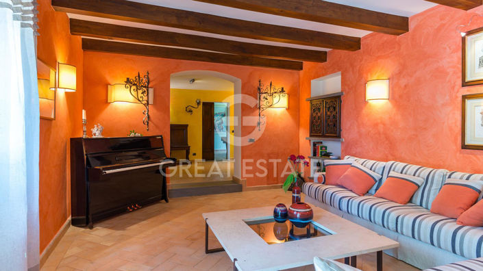 Image No.25-5 Bed Country House for sale