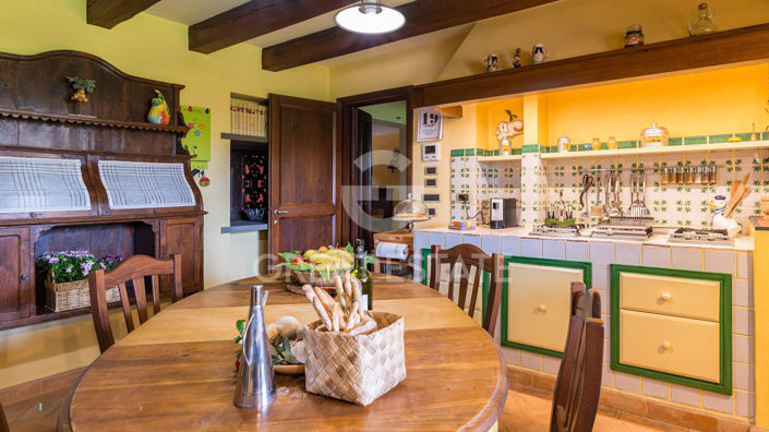 Image No.27-5 Bed Country House for sale