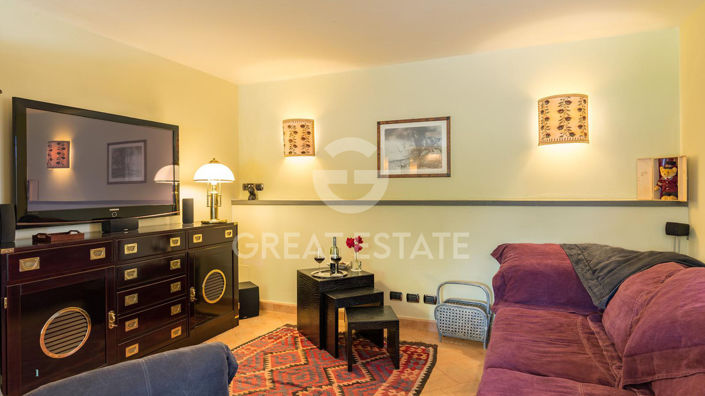 Image No.30-5 Bed Country House for sale