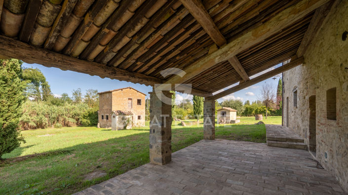 Image No.17-Maison de campagne de 5 chambres à vendre à Umbertide
