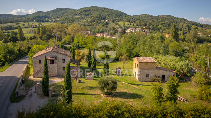 Image No.22-Maison de campagne de 5 chambres à vendre à Umbertide