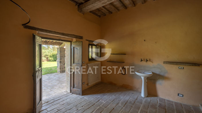 Image No.40-Maison de campagne de 5 chambres à vendre à Umbertide