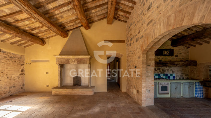 Image No.41-Maison de campagne de 5 chambres à vendre à Umbertide