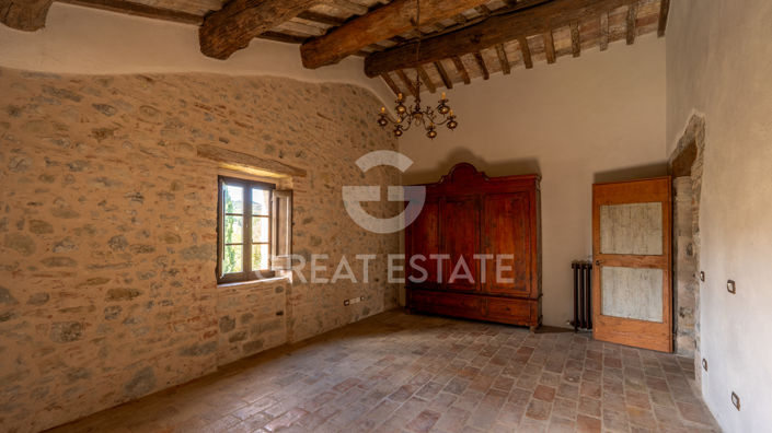 Image No.57-Maison de campagne de 5 chambres à vendre à Umbertide