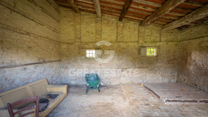 Image No.60-Maison de campagne de 5 chambres à vendre à Umbertide