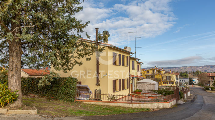 Image No.5-3 Bed Villa for sale