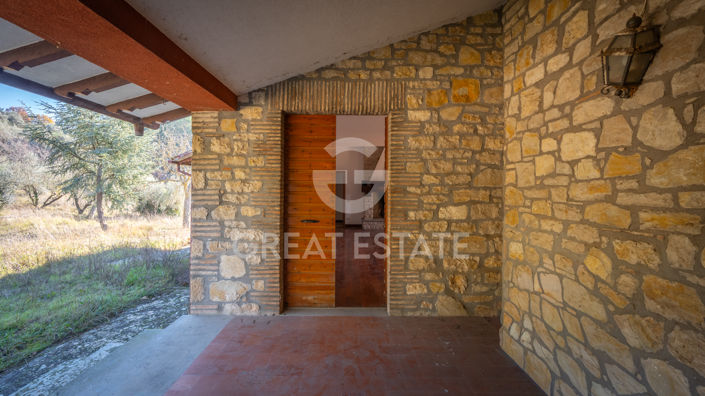 Image No.15-3 Bed Country House for sale