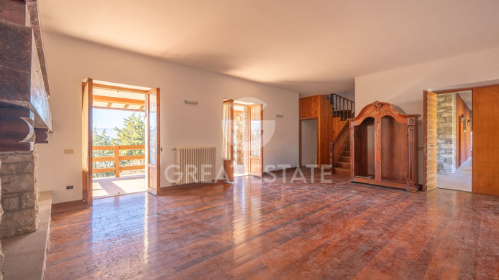 Image No.3-3 Bed Country House for sale