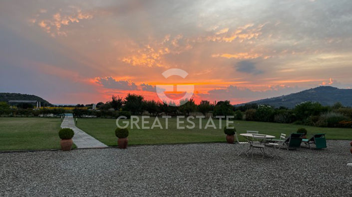 Image No.14-4 Bed Country House for sale