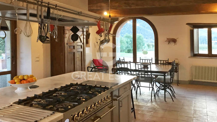 Image No.6-4 Bed Country House for sale