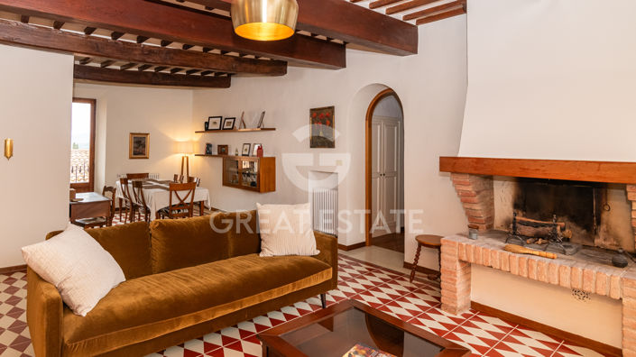 Image No.4-2 Bed Property for sale