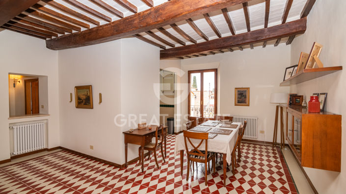 Image No.5-2 Bed Property for sale