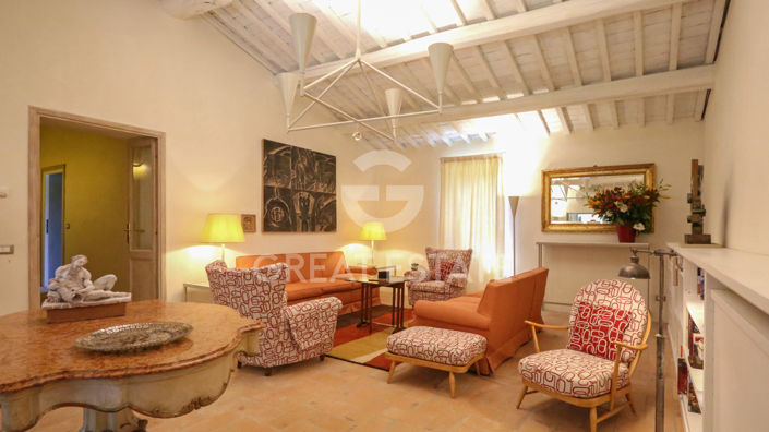 Image No.21-8 Bed Country House for sale