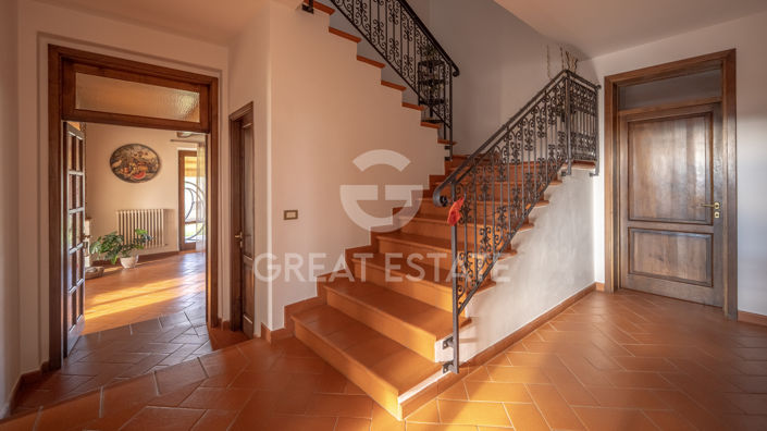 Image No.20-5 Bed Country House for sale