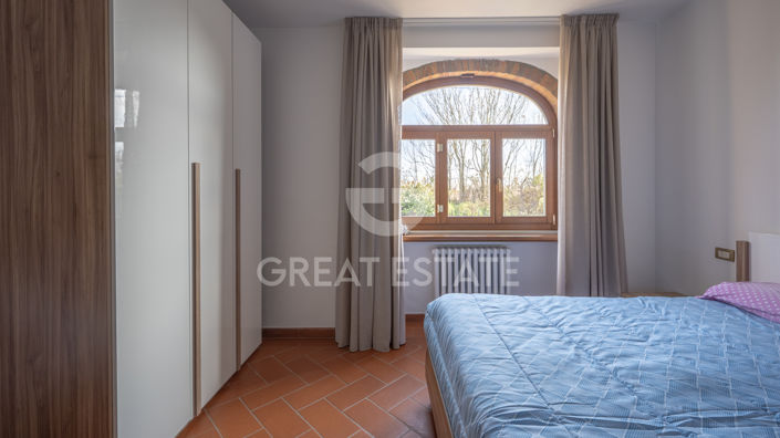 Image No.24-5 Bed Country House for sale