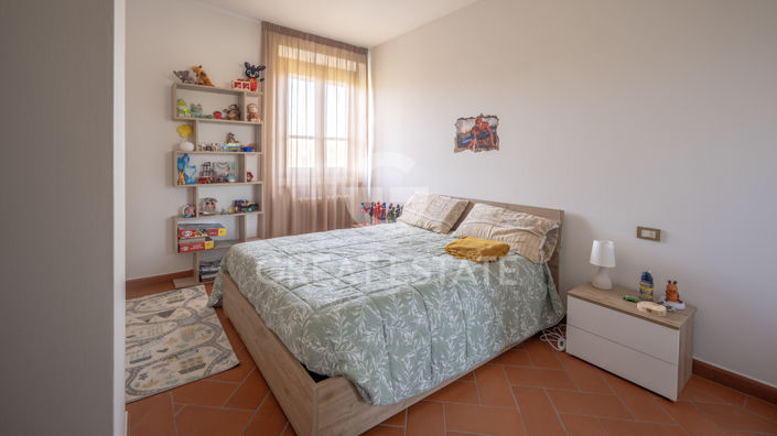 Image No.34-5 Bed Country House for sale